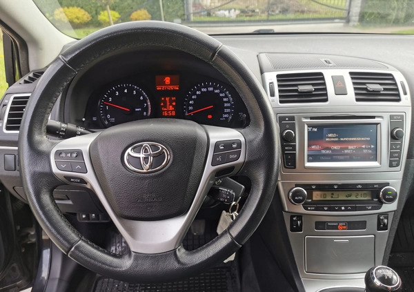 Toyota Avensis cena 44900 przebieg: 213000, rok produkcji 2014 z Miłakowo małe 191